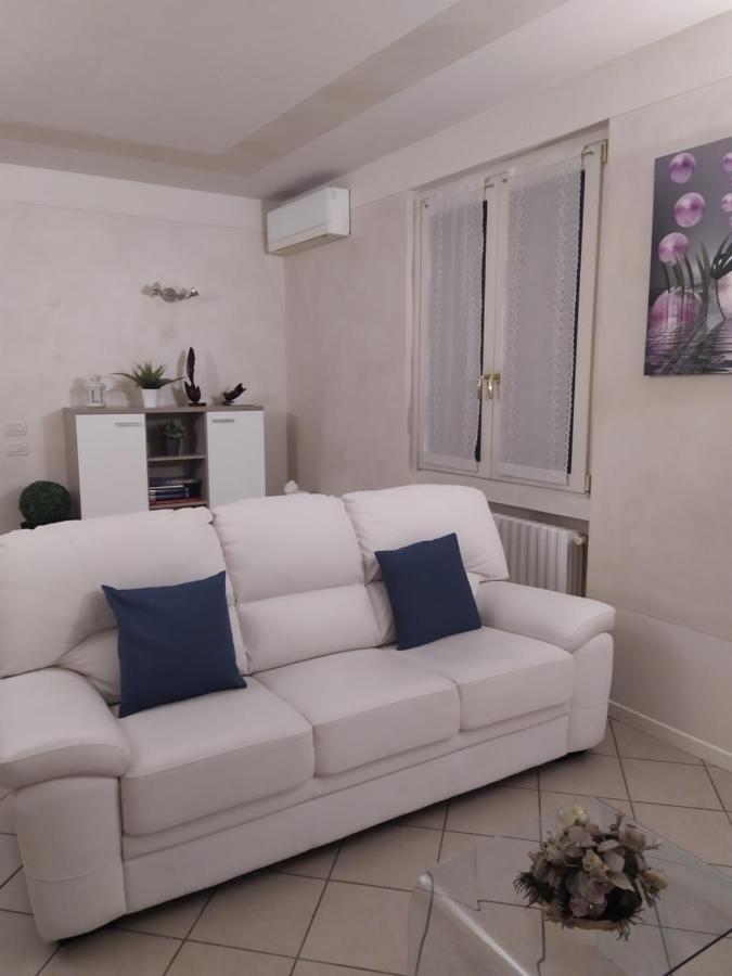Nido Di Dafne Villa Provaglio d'Iseo Luaran gambar
