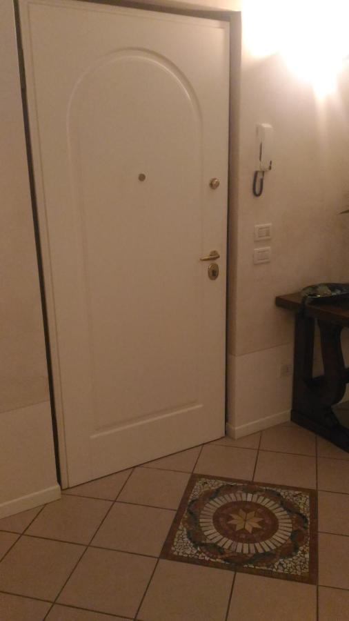 Nido Di Dafne Villa Provaglio d'Iseo Luaran gambar